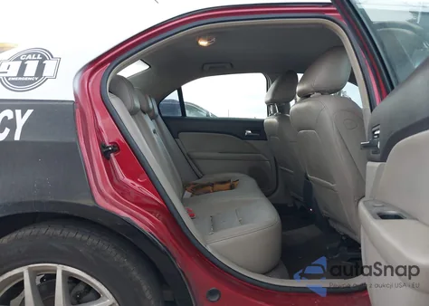 2010 Ford Fusion Sel z USA, uszkodzony, nr VIN 3FAHP0JA4AR311329